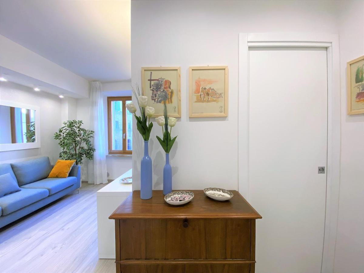 Casa Stella- A Due Passi Dal Corso Di Siena公寓 外观 照片