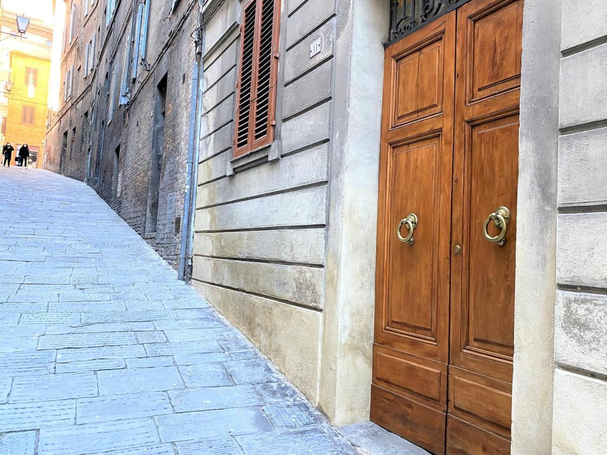 Casa Stella- A Due Passi Dal Corso Di Siena公寓 外观 照片