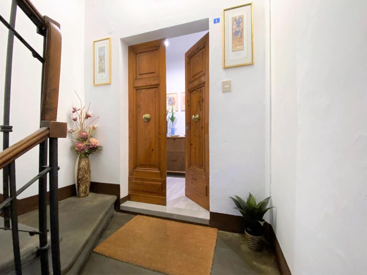 Casa Stella- A Due Passi Dal Corso Di Siena公寓 外观 照片